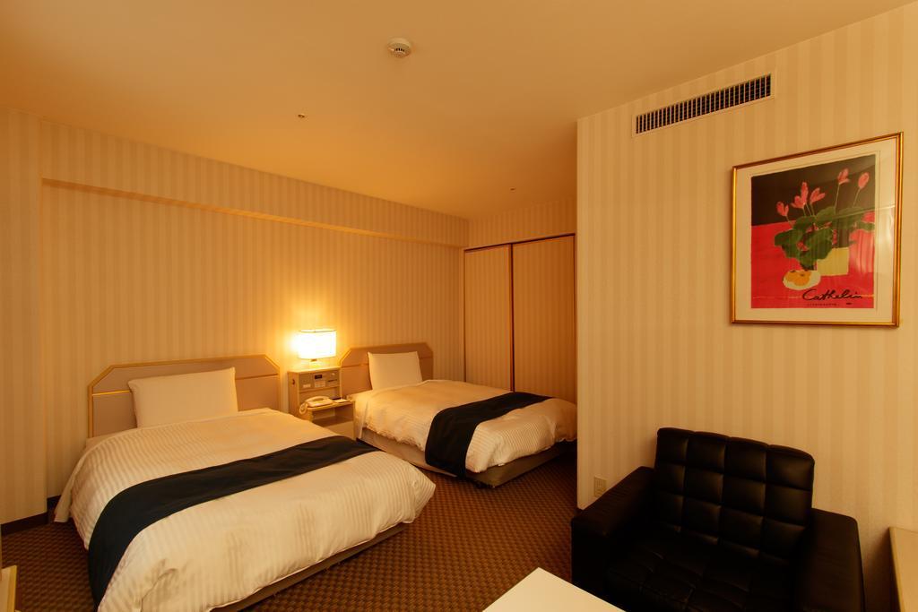 Art Hotel Оита Экстерьер фото